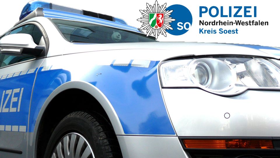 Streifenwagen und Logo der KPB Soest